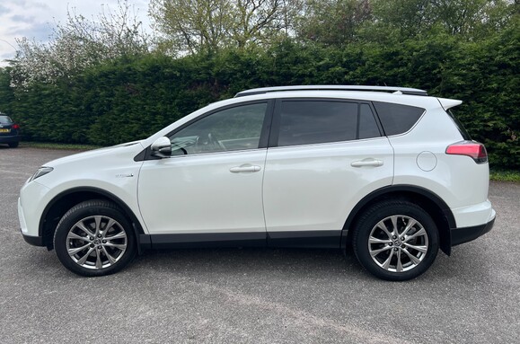 Toyota Rav 4  2.5 VVT-h Excel CVT 4WD Hybrid Auto 10