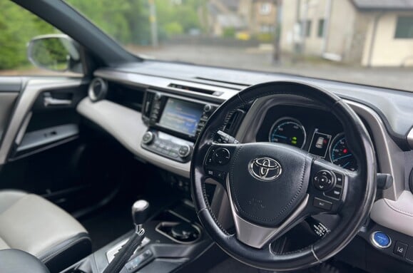 Toyota Rav 4  2.5 VVT-h Excel CVT 4WD Hybrid Auto 14