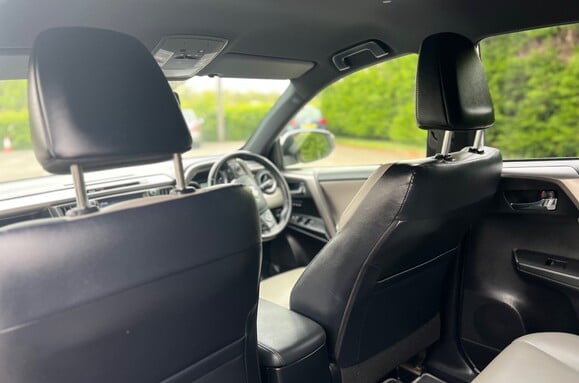 Toyota Rav 4  2.5 VVT-h Excel CVT 4WD Hybrid Auto 33