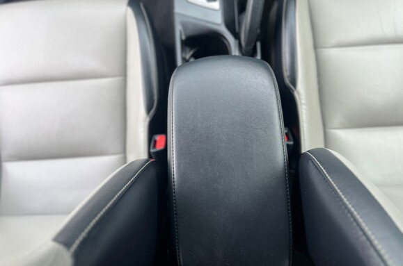 Toyota Rav 4  2.5 VVT-h Excel CVT 4WD Hybrid Auto 39