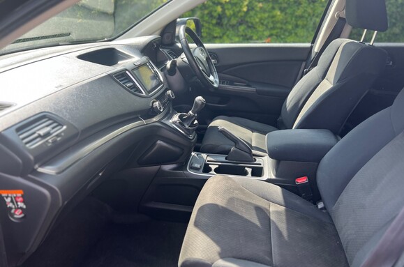 Honda CR-V I-DTEC SE PLUS NAVI 25