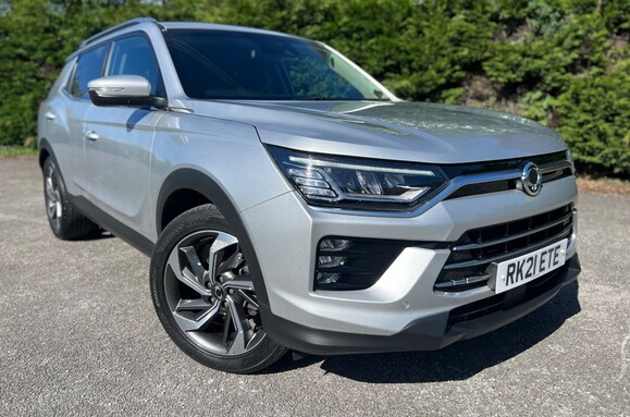 SsangYong Korando 1.6D Ultimate SUV 5dr Diesel Auto Euro 6  1