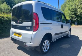 Fiat Doblo 1.6 D MULTIJET LOUNGE WHEELCHAIR ADAPTED WAV 9