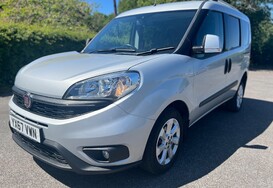 Fiat Doblo 1.6 D MULTIJET LOUNGE WHEELCHAIR ADAPTED WAV 12