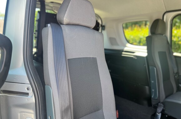 Fiat Doblo 1.6 D MULTIJET LOUNGE WHEELCHAIR ADAPTED WAV 21