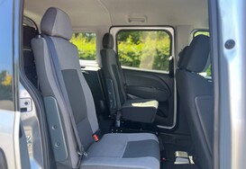 Fiat Doblo 1.6 D MULTIJET LOUNGE WHEELCHAIR ADAPTED WAV 22