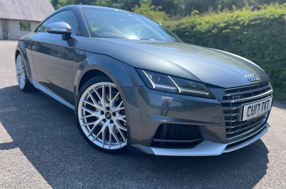 Audi TT TTS 2.0 TFSI QUATTRO AUTO 2