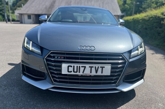 Audi TT TTS 2.0 TFSI QUATTRO AUTO 6