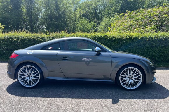 Audi TT TTS 2.0 TFSI QUATTRO AUTO 8