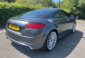Audi TT TTS 2.0 TFSI QUATTRO AUTO 9