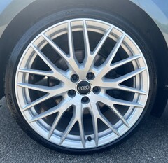 Audi TT TTS 2.0 TFSI QUATTRO AUTO 3