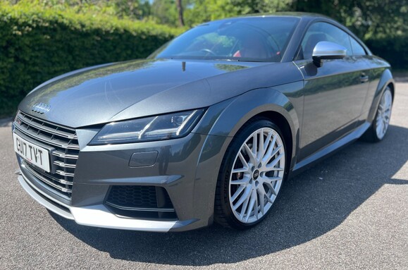 Audi TT TTS 2.0 TFSI QUATTRO AUTO 11