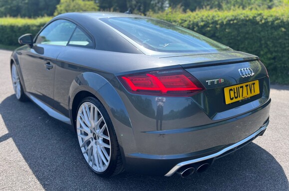 Audi TT TTS 2.0 TFSI QUATTRO AUTO 13