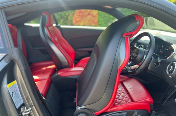 Audi TT TTS 2.0 TFSI QUATTRO AUTO 21
