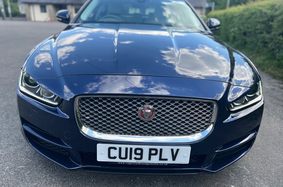 Jaguar XE 2.0D PORTFOLIO AUTOMATIC 4