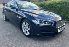 Jaguar XE 2.0D PORTFOLIO AUTOMATIC 5