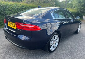Jaguar XE 2.0D PORTFOLIO AUTOMATIC 7