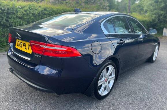 Jaguar XE 2.0D PORTFOLIO AUTOMATIC 7