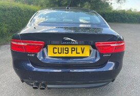 Jaguar XE 2.0D PORTFOLIO AUTOMATIC 8