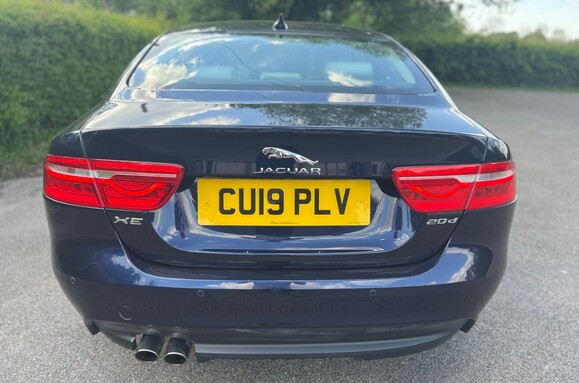 Jaguar XE 2.0D PORTFOLIO AUTOMATIC 8