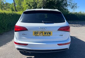 Audi Q5 2.0 TDI QUATTRO S LINE PLUS AUTO 8