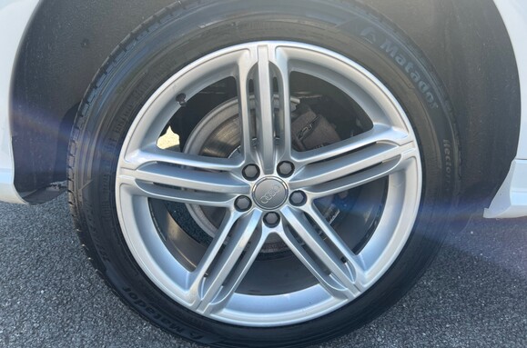 Audi Q5 2.0 TDI QUATTRO S LINE PLUS AUTO 10