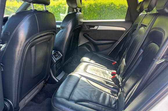Audi Q5 2.0 TDI QUATTRO S LINE PLUS AUTO 30