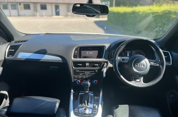 Audi Q5 2.0 TDI QUATTRO S LINE PLUS AUTO 32