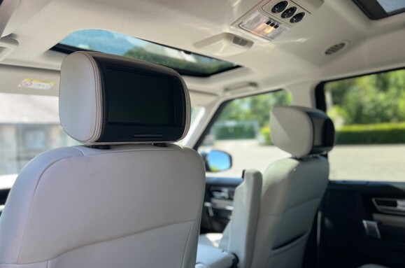 Land Rover Discovery SDV6 XXV 3.0 AUTO - 7 SEATS 40