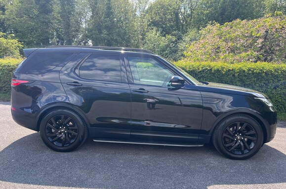 Land Rover Discovery 3.0 TDV6 HSE AUTO 6