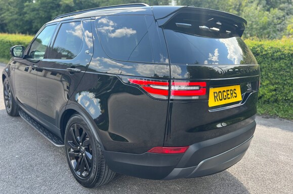 Land Rover Discovery 3.0 TDV6 HSE AUTO 12