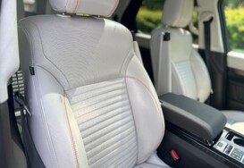 Land Rover Discovery 3.0 TDV6 HSE AUTO 15