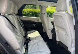 Land Rover Discovery 3.0 TDV6 HSE AUTO 21