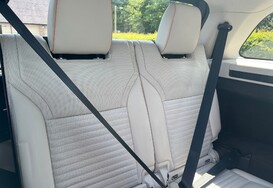 Land Rover Discovery 3.0 TDV6 HSE AUTO 23