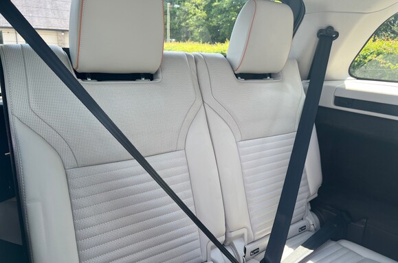 Land Rover Discovery 3.0 TDV6 HSE AUTO 23
