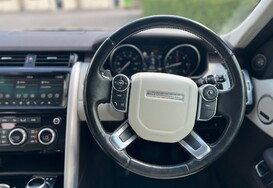 Land Rover Discovery 3.0 TDV6 HSE AUTO 34