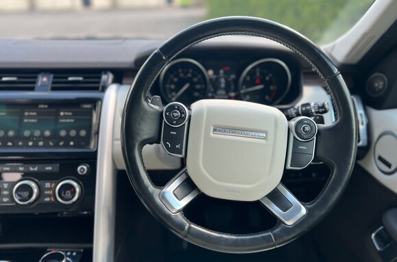 Land Rover Discovery 3.0 TDV6 HSE AUTO 34
