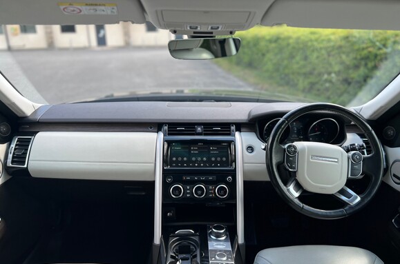 Land Rover Discovery 3.0 TDV6 HSE AUTO 35