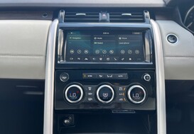 Land Rover Discovery 3.0 TDV6 HSE AUTO 36