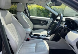 Land Rover Discovery Sport TD4 SE TECH AUTO PAN ROOF £4000 EXTRAS 16