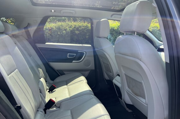 Land Rover Discovery Sport TD4 SE TECH AUTO PAN ROOF £4000 EXTRAS 21