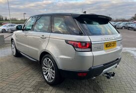 Land Rover Range Rover Sport 3.0 SDV6 HSE AUTO 10