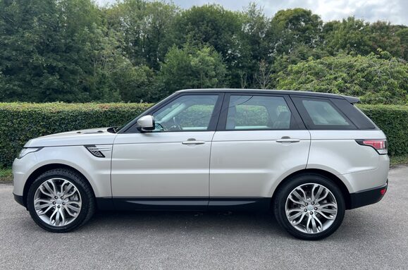 Land Rover Range Rover Sport 3.0 SDV6 HSE AUTO 11