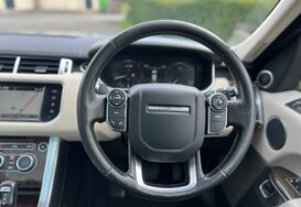 Land Rover Range Rover Sport 3.0 SDV6 HSE AUTO 31