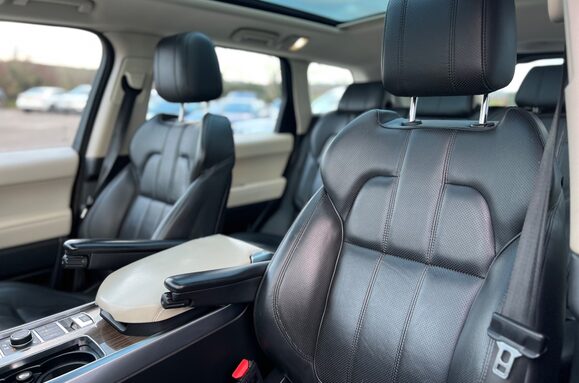 Land Rover Range Rover Sport 3.0 SDV6 HSE AUTO 26