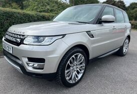 Land Rover Range Rover Sport 3.0 SDV6 HSE AUTO 10