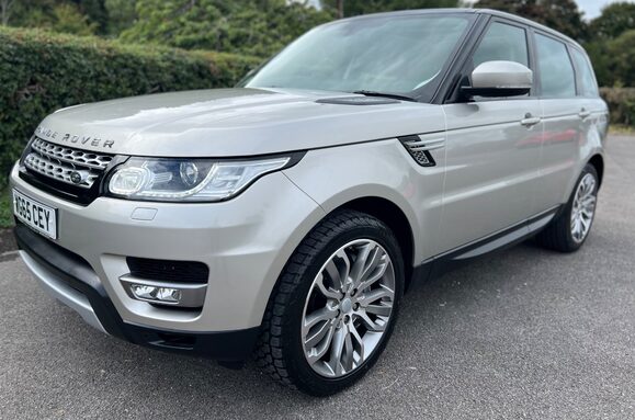 Land Rover Range Rover Sport 3.0 SDV6 HSE AUTO 10