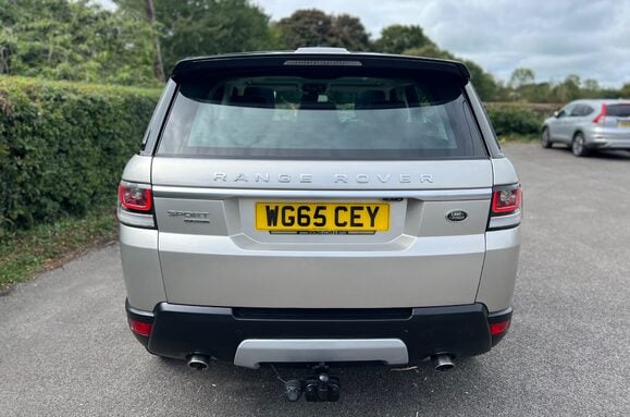 Land Rover Range Rover Sport 3.0 SDV6 HSE AUTO 8