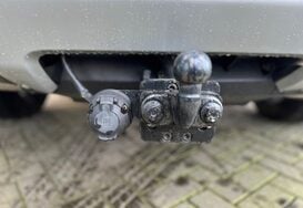 Land Rover Range Rover Sport 3.0 SDV6 HSE AUTO 38