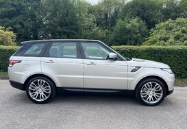 Land Rover Range Rover Sport 3.0 SDV6 HSE AUTO 6